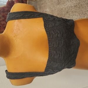 Pretty Little Thing size L charcoal top